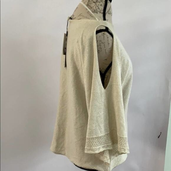 NWT CABLE‎ & GAUGE SWEATER SIZE L - Picture 2 of 5